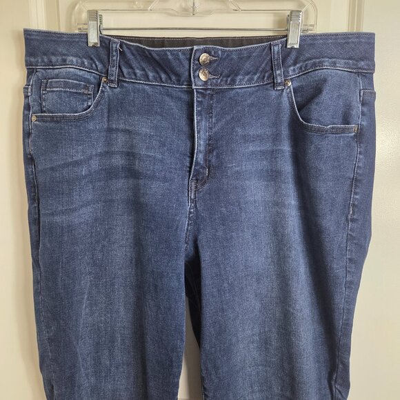Lane Bryant Dark Wash Straight Leg Jeans - Picture 2 of 11